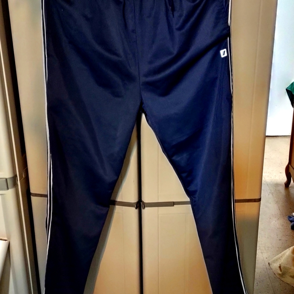 Men's sweatpants L